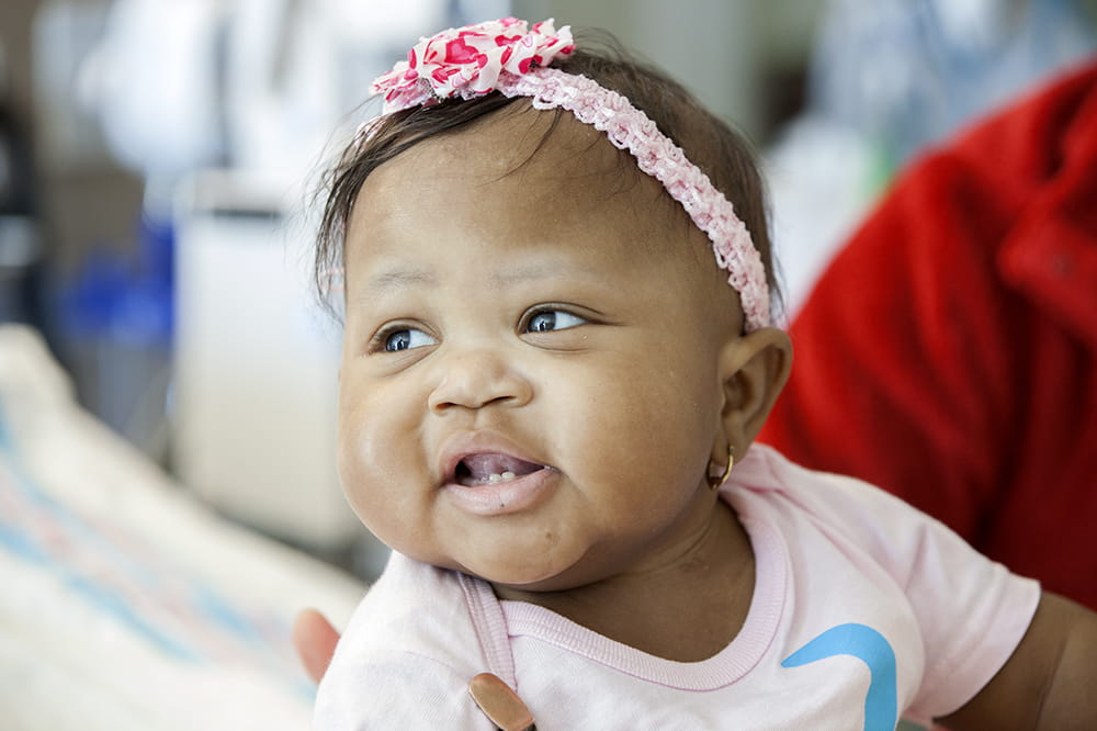 close up of Mya Broxton